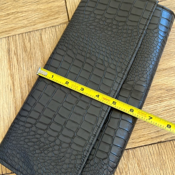 Croc clutch - Picture 4 of 6